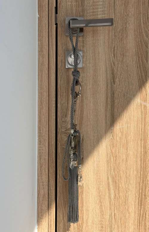 KEY DOOR CHARM