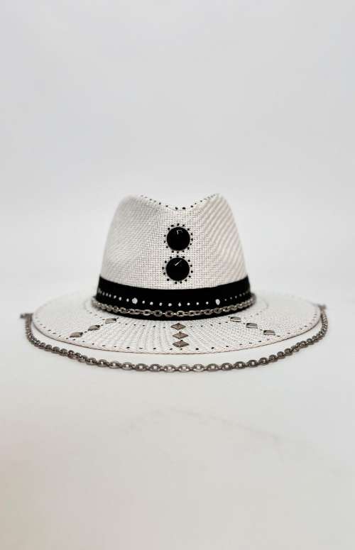 HANDMADE HAT WITH CHAIN